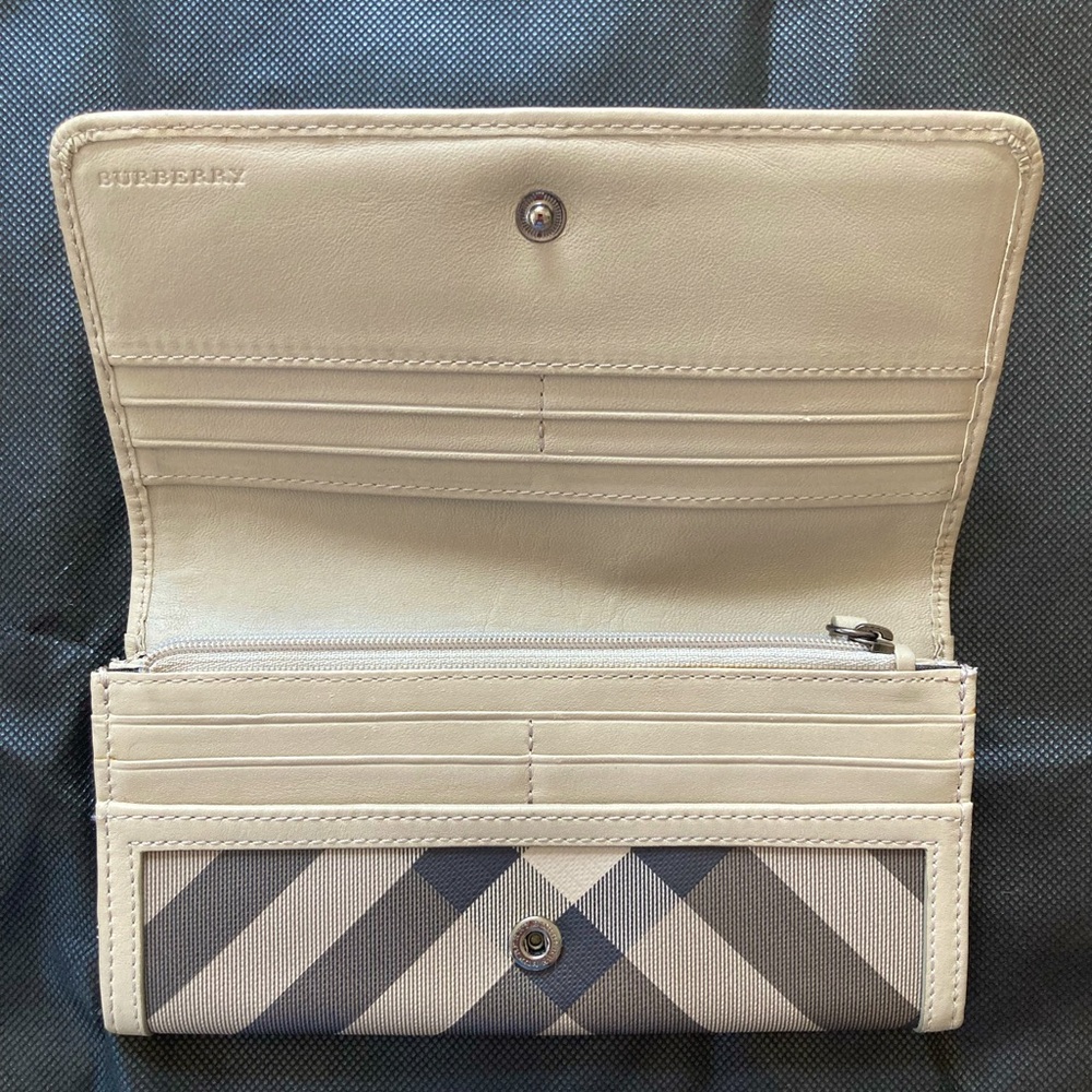 Burberry Smoke Check Continental Wallet
